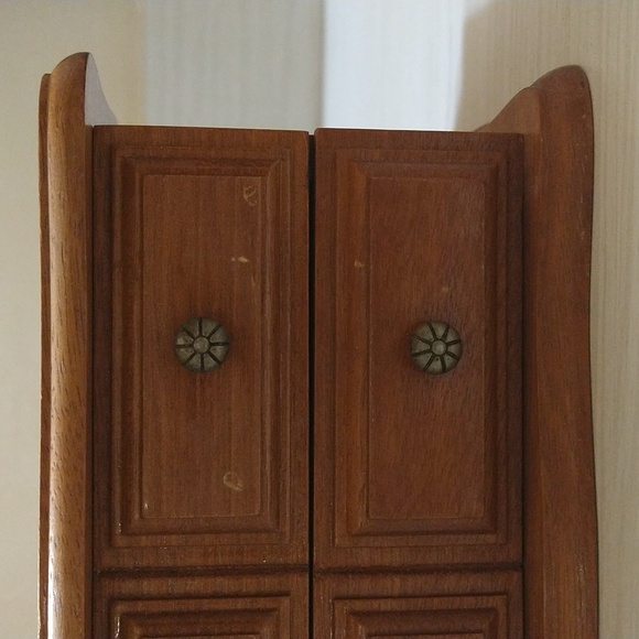 Vintage Wooden Ring/Earring Jewelry Box - Picture 5 of 11